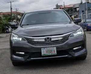 Honda Accord Sport 4dr Sedan FWD (2.4L 4cyl 2A) 2013 Gray