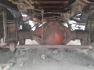 Mercedes 814 Truck Yellow 16fit