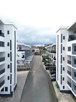 4bdrm Duplex in Guzape District for sale