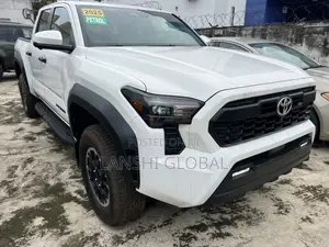 New Toyota Tacoma TRD Off-Road Double Cab 4WD 5.0 ft. SB (Automatic)