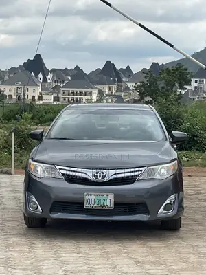 Toyota Camry 2013 Gray
