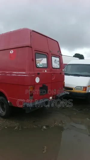 Volkswagen LT 2005 Red