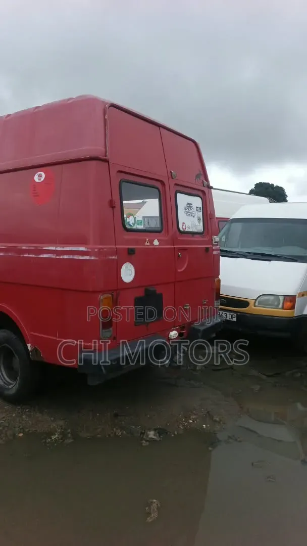 Volkswagen LT 2005 Red