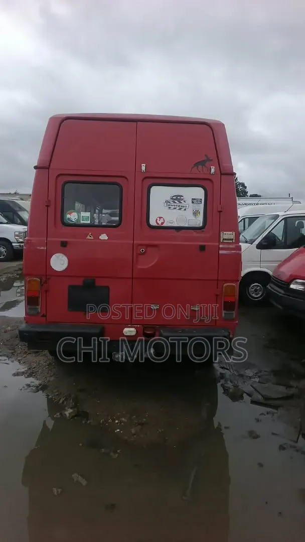 Volkswagen LT 2005 Red