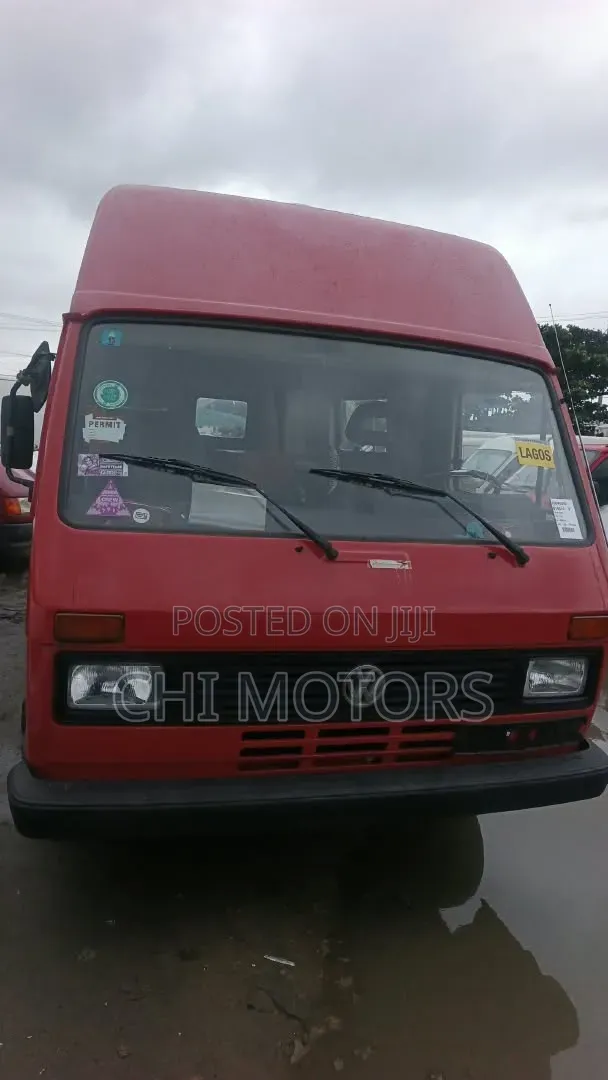 Volkswagen LT 2005 Red