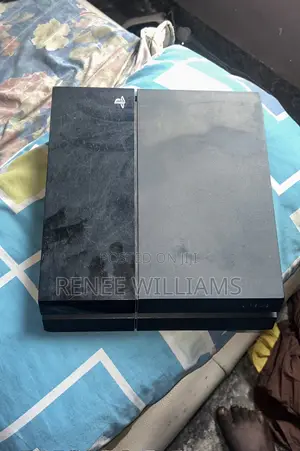 PlayStation 4