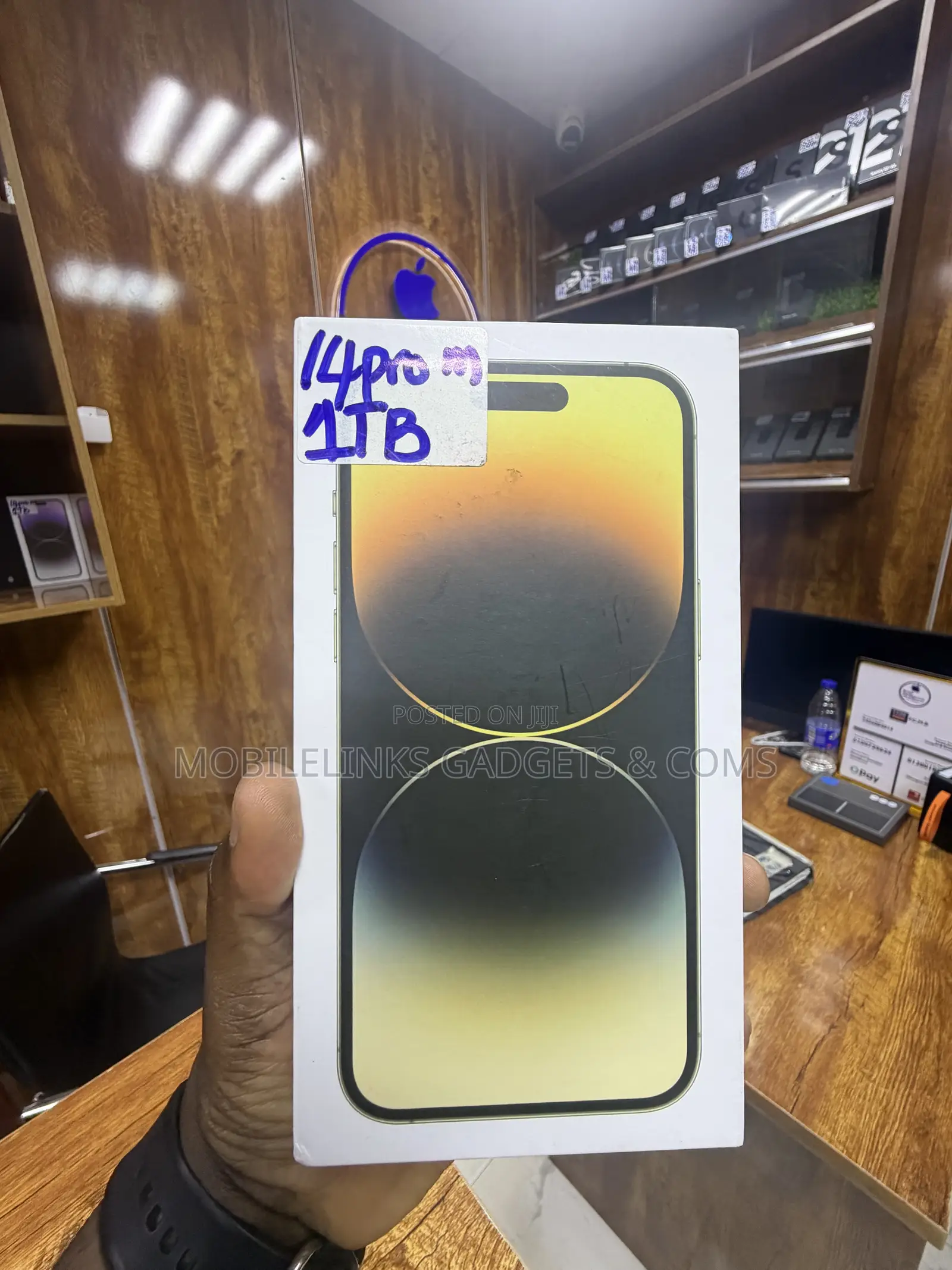 New Apple iPhone 14 Pro Max 1 TB Gold