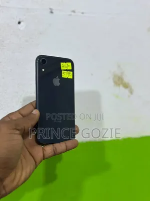 Apple iPhone XR 64 GB Black