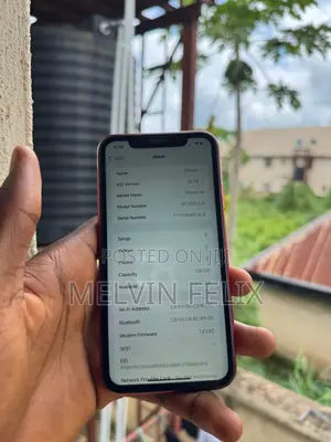 Apple iPhone XR 128 GB Red