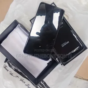 Samsung Galaxy S10e 128 GB Black