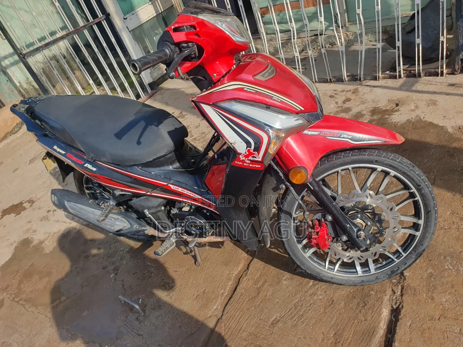 Kary-Go Cargo 2022 Red
