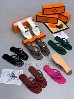 Ladies Flat Sandals – Stylish Casual Slippers