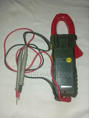 Ingco AV/DC Clamp Meter
