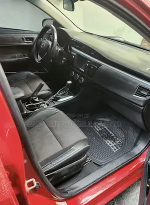 Toyota Corolla S 4dr Sedan (1.8L 4cyl CVT) 2015 Red