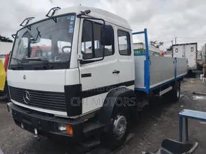 Mercedes 1520 22fit Blue White
