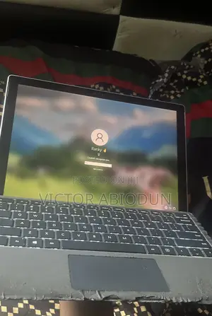 Laptop Microsoft Surface Pro 4 8GB Intel Core i5 SSD 256GB
