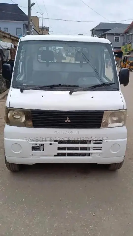 Suzuki Every 2019 White