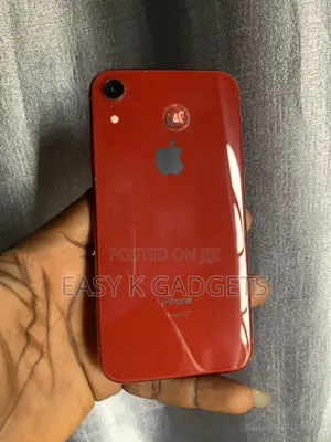 Apple iPhone XR 64 GB Red