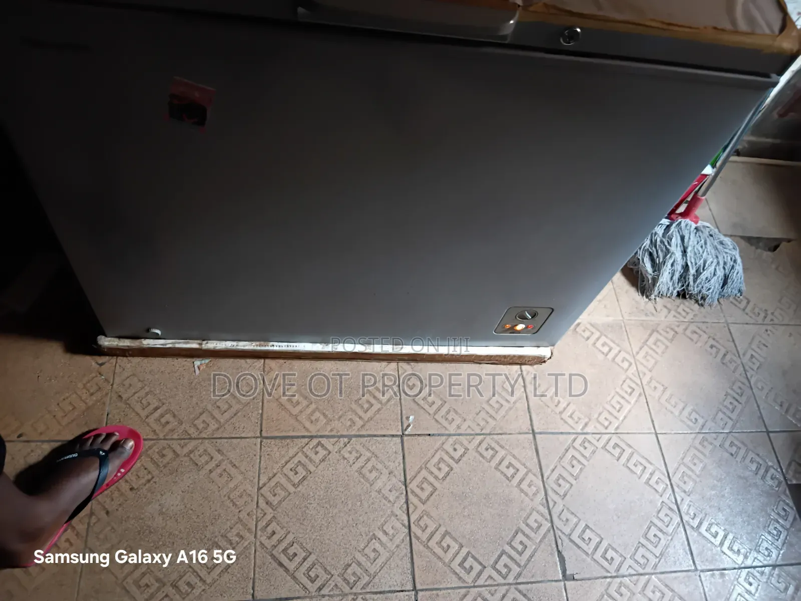 250L Hisense Freezer