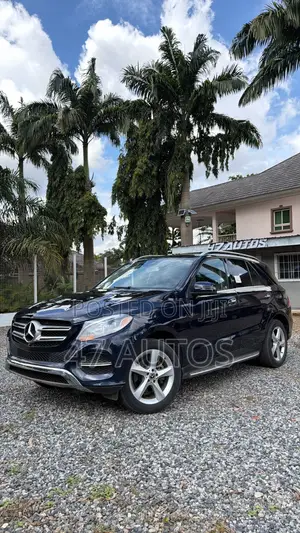 Mercedes-Benz GLE-Class GLE 350 2017 Blue