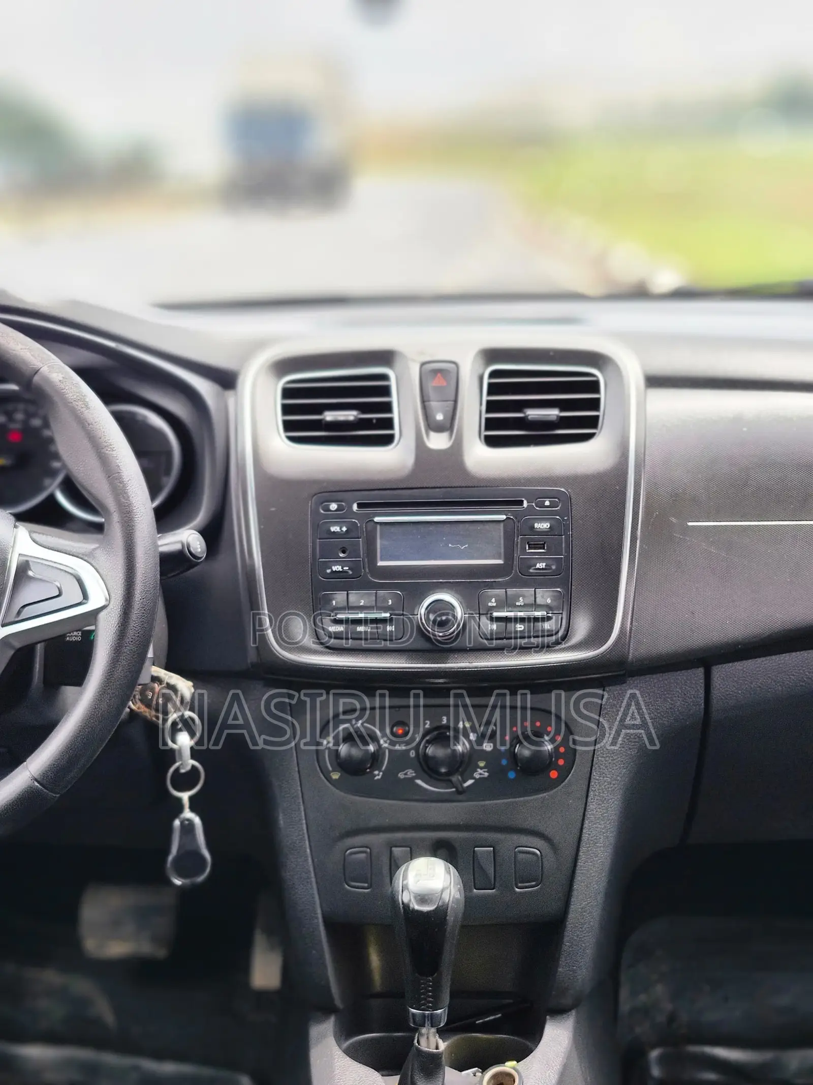 Renault Logan 2018 Gray