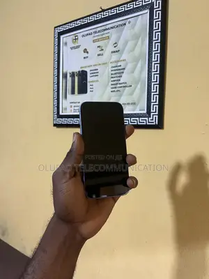 Apple iPhone 16 128 GB Blue