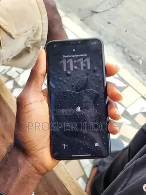 Apple iPhone 11 Pro Max 64 GB Black