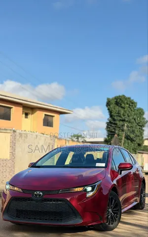 Toyota Corolla 2021 Red