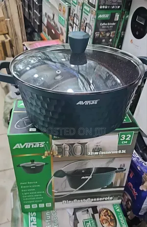 Avinas 28cm Die-Cast Casserole Pot