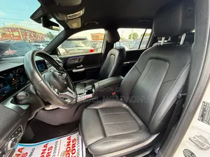Mercedes-Benz GLB-Class 2020 White
