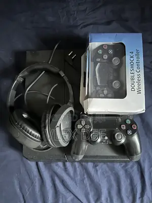 PS4 Console