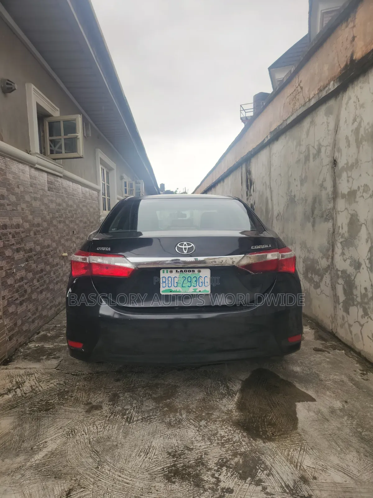 Toyota Corolla 2015 Black