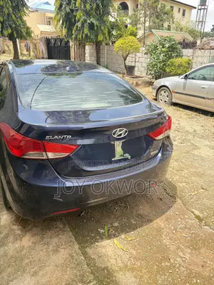 Hyundai Elantra Limited 2012 Blue