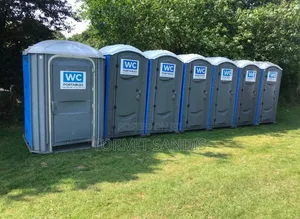 Dixon Mobile Toilet