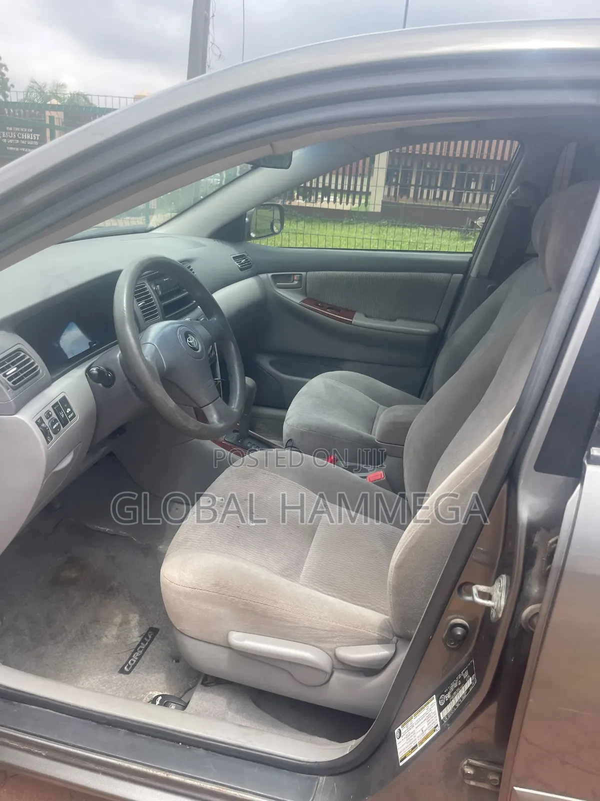Toyota Corolla 2005 Gray
