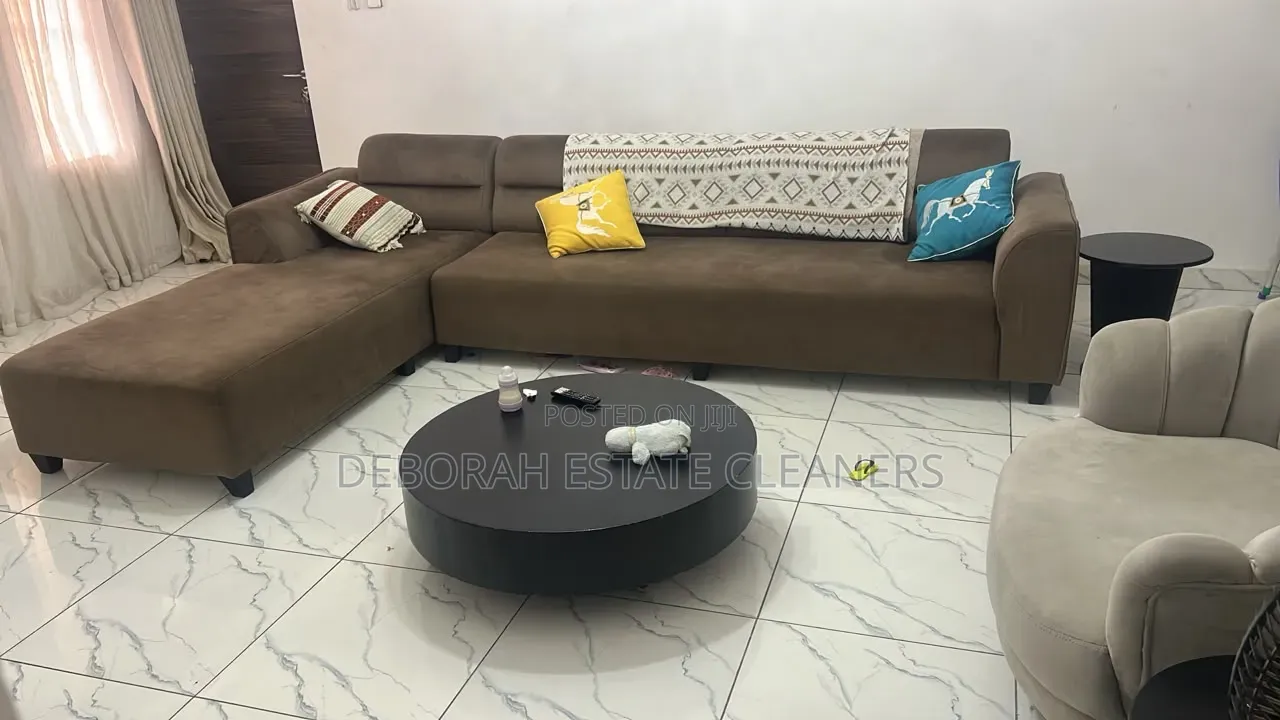 Upholstery Deep Cleaning Service