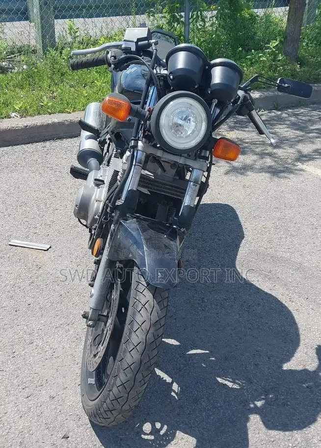 Suzuki GS 2005 Black