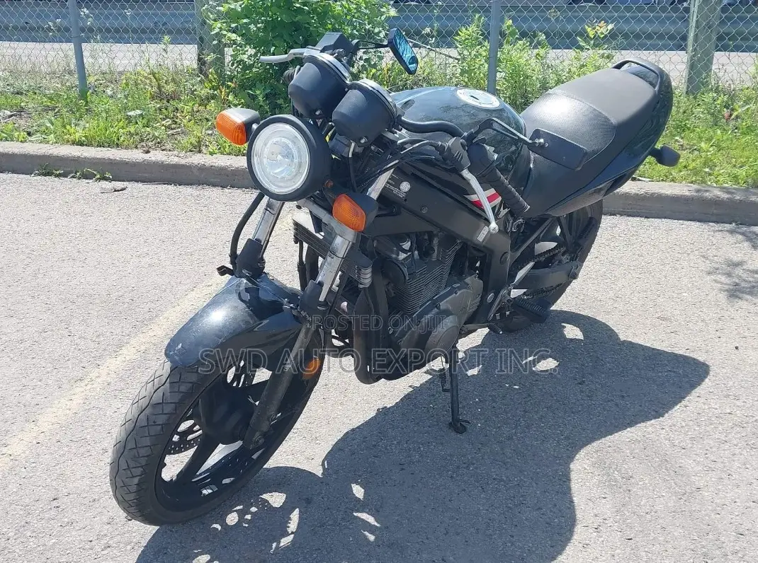 Suzuki GS 2005 Black