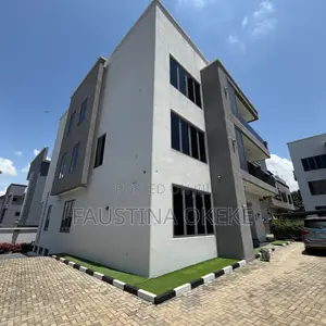 4bdrm Duplex in Wuye for sale