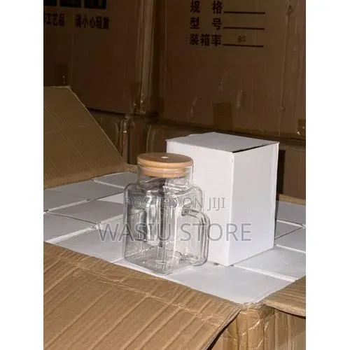 Glass Cups With Bamboo Lids and Glass Straws