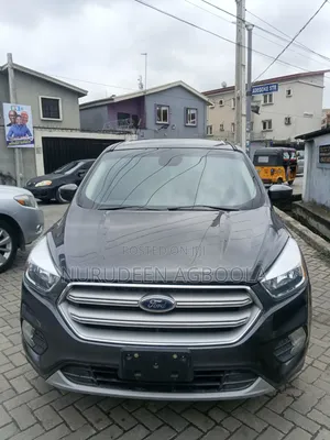Ford Escape 2017 Gray
