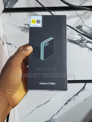 New Samsung Galaxy Z Flip6 512 GB Black