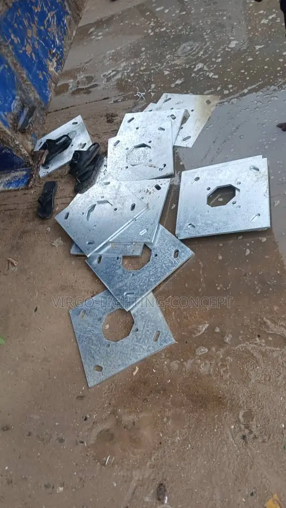 Galvanized Steel Street Light Poles