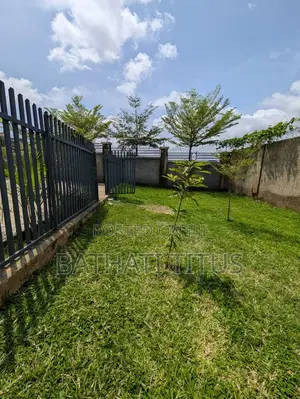 3bdrm Duplex in Karmo for sale