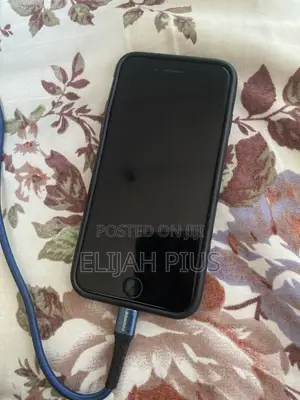 Apple iPhone 7 128 GB Black