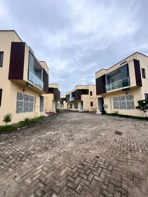 4bdrm Duplex in Lekki Scheme 2 Ajah for rent