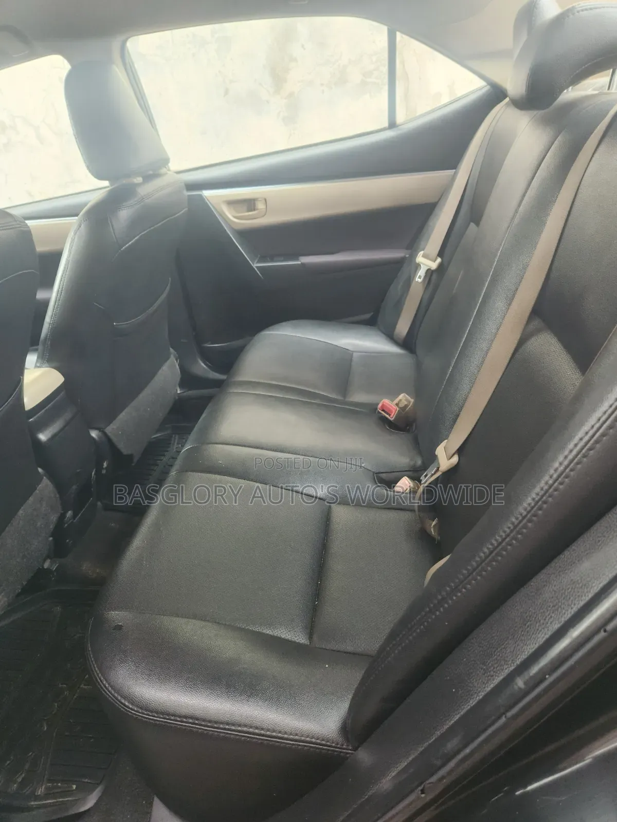 Toyota Corolla 2015 Black