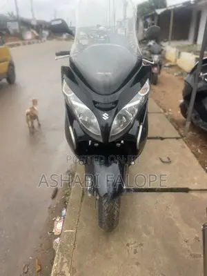 Suzuki Burgman 2016 Black