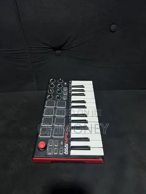 Akai MPK Mini