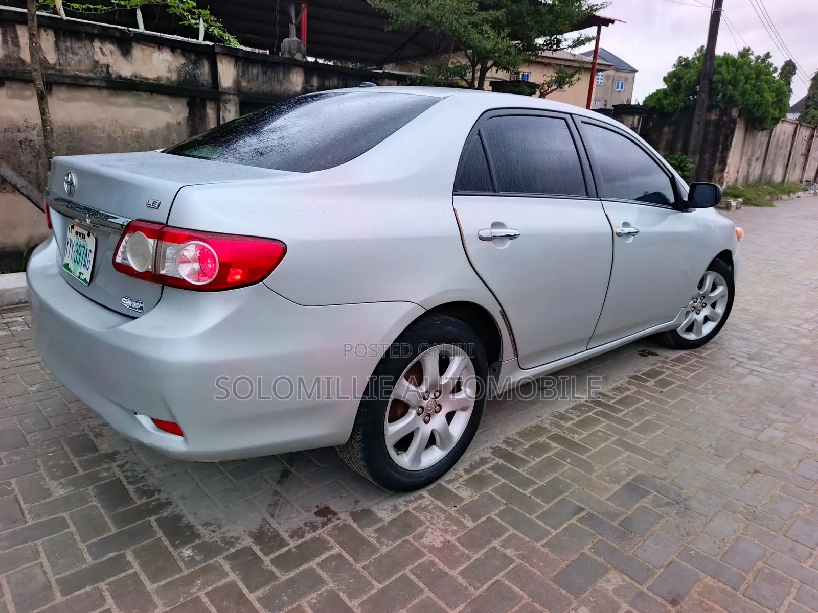 Toyota Corolla 2012 Silver